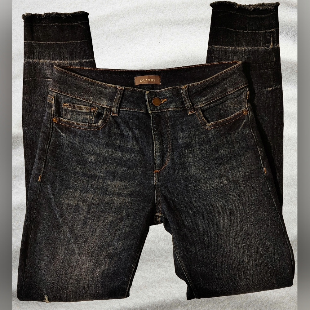 DL1961 Margaux Mid Rise Instasculpt Ankle Skinny Shasta Distressed Jeans Size 26